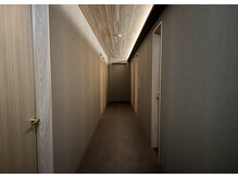 シエンヘッドスパ(sien headspa)の雰囲気（扉を開けると、現実を忘れて、リラックスできるノイズレスな空間）