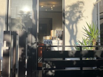 バーディーズネイルストア(BIRDIES NAIL STORE)/入り口はこちら