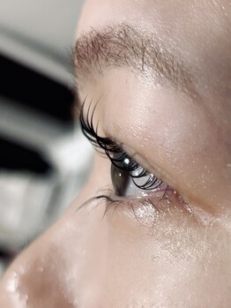 チオン アイラッシュ(CHION eyelash)/まつげパーマ