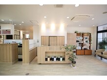 ジュイール 富士見ヶ丘店(jouir)の雰囲気(ヘアサロン内に併設されたアイサロンで、広々とした店内です♪)