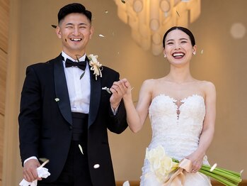 プレミアムバーバー 表参道店(PREMIUM BARBER)の写真/春の挙式を迎える花嫁様必見♪春の光に映える透明感＆ツヤ肌に！うなじ・二の腕・デコルテまで徹底ケア★