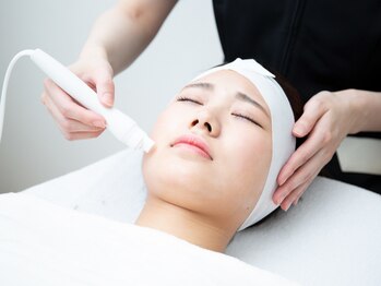 アイリールーム(Ailey Room)/フェイシャル【西成区/毛穴】