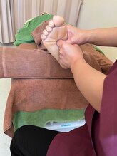 理楽館/痛気持ちいい【足裏マッサージ】