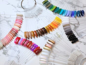 《豊富なカラーをご用意》