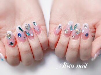 アリサネイル(ALISA NAIL)の写真/持込デザイン大歓迎！お好みのデザインで周りと差を付けて☆大きめパーツや華やかアートで理想の指先に♪