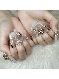 ブラウンチークネイル