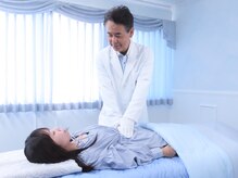 ありがとうパパの腸もみサロン アンド スクール/プロ腸もみで至福の時を！