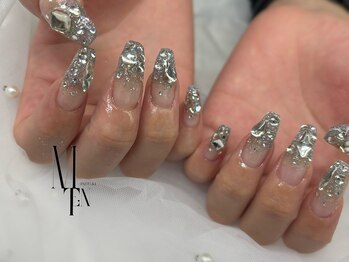 Nail design.