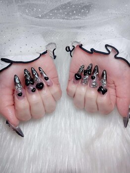 クイーンネイル(Queen Nail)/