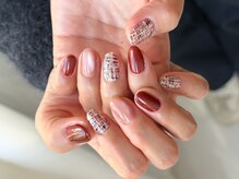 ワンアンドオンリー(One&Only)/ボルドー×ツイードネイル