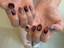 サンジュウヨン(34)/マグネットネイル　パラジェル