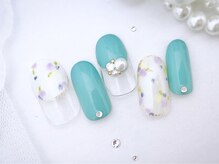 ティアラリュクス ネイル 新浦安店/持ち込み・お任せ例　9000円