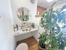 アビエ フリルアイビューティー 河内花園駅前店(abije Frill Eye Beauty)の雰囲気（メイク直しスペースもございます♪♪）