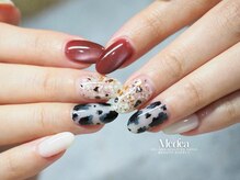 ミーディア(Medea)/