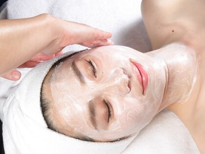 オルラーヌビューティーインスティテュート 広島(ORLANE BEAUTY INSTITUTE HIROSHIMA)の写真