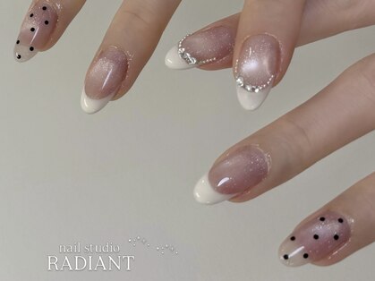 nail studio RADIANT【ラディアント】の写真