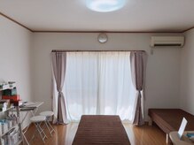 ウェルネスエミュー(Wellness emu)の雰囲気(1部屋で1ベッド。落ち着いた環境で集中して施術を受けられます。)