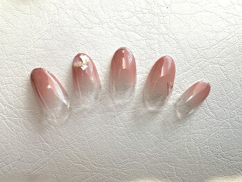 グラデーションシェルネイル