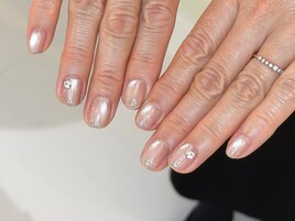 うるまぐ×Vカットネイル