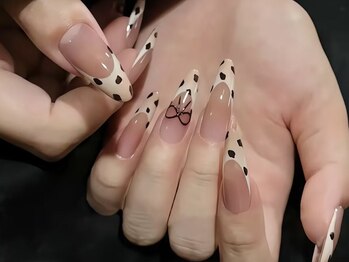 Best Nail 銀座店【ワンホンネイル・スカルプ・パラジェル・上品ジェルネイル】/ヒョウ柄ネイル