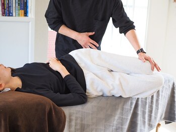 サンテリア(Santelia)の写真/体の歪みを整え、理想の姿勢へ導く◎理学療法士監修のオーダーメイド姿勢矯正で、猫背・反り腰にさよなら！