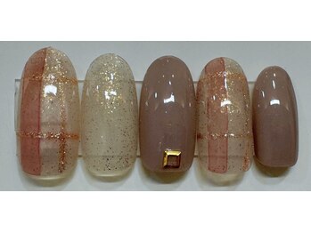 エマーブル ネイル(Aimable nail)/