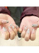 ネイルサロン エーナイン ザ ビッグ豊平店/持ち込みネイル