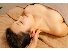 笑輝(エミシャイン)/～首ケアでストレートネック解消