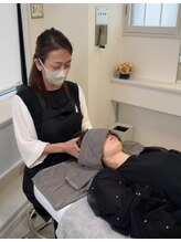 アドア(ADORE)/経絡ヘッドマッサージ30分