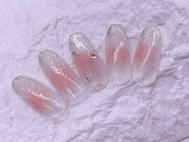 ふんわりチークネイル