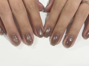 ローラン(LORAN)/マグにキラキラ星ネイル☆