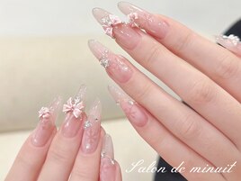 ガーリー透明感ネイル