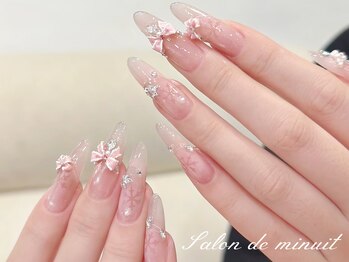 サロン ド ミニュイ(Salon de Minuit)/ガーリー透明感ネイル