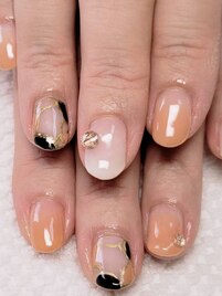 ハンドデザインB　¥5600 新規