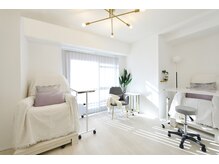 トパーズ 恵比寿(TOPAZ)/リクライニングチェアにご案内