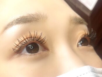 クレアトゥール 華 都賀店の写真/【高技術&似合わせ力にリピート必至!】自然な美しさが人気のまつげパーマ★パリジェンヌラッシュリフトも◎