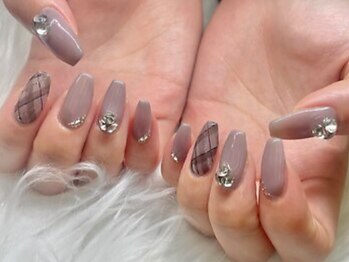 サロンドハロ(salon de Halo)の写真/丁寧なケアと高技術でモチの良さ◎思わず見とれる綺麗な指先を演出いたします☆初めての方も大歓迎♪