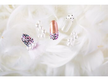 ルーヴル ネイルアンドアイラッシュ 生駒(LOUVRE nail&eyelash)/エレガンスビジュー