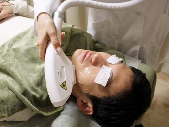 ソル(SOLL)の写真/【体臭ケアにもmen's脱毛効果的◎】若年層~60代まで幅広くご来店!勧誘・回数券制度一切なし!高評価サロン◎