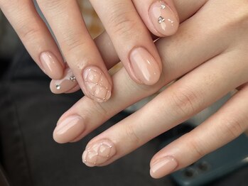 ネイルアバンス 鳳店(Nail AVANCE.)の写真/【お爪の健康を第一に】ケアメニューあり☆ファイリング+ウォーターケア+ハンドマッサージ+ツヤ磨き付き★