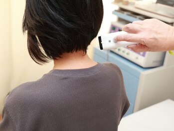 渡辺接骨院の写真/「原因不明のつらさ」に非接触のチェックで根本アプローチ！状態に合わせた施術を。