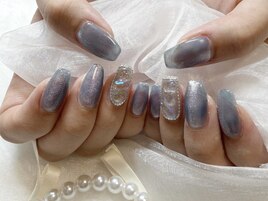 キラキラ埋め尽くしネイル