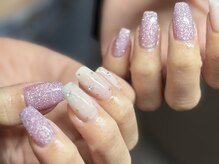 ルナ(LuNa)/フラッシュネイル/ビジュー