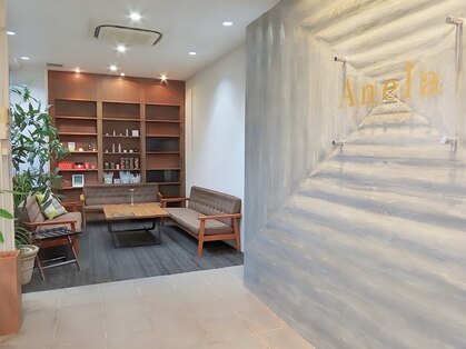 Anela【アネラ】の写真