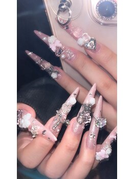 ビューティスト(Beautist)の写真/推しネイル・痛ネイルご相談ください★豊富なパーツとワンホン系デザイン◎チップスカルプ/スカルプ対応可