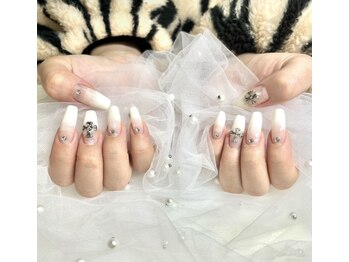 リマ(Lima)/グラデーションネイル