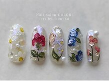 クロレ(Nail Salon COLORE)の雰囲気(【ラシックすぐの好立地】手描きアートや3Dもお任せください)
