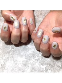 金箔埋め込みネイル