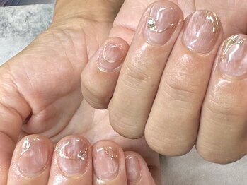 エヌドットプラスネイル(N.plus NaiL)/大人可愛い人気デザイン