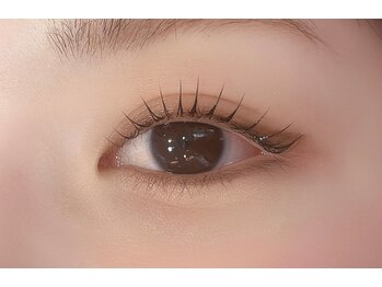 ラック 由比ヶ浜店(LUCK)の写真/【アイ＆ネイルを同時に！】同じ店舗で完結☆時短でキレイを叶える同時施術あり♪